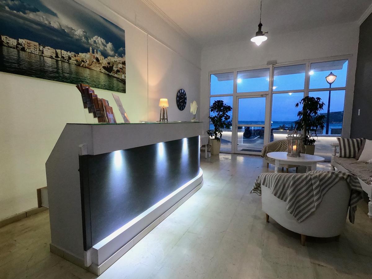 瓦利海滩酒店 Vári 外观 照片